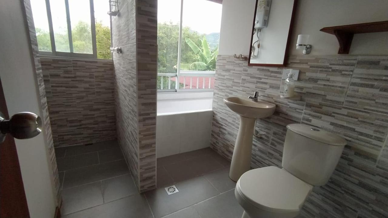 Apartment Acogedor, 1 Habitacion, Cocina, Comedor, Vista A Zonas Verdes, *